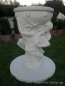 Preview: Bodenplatte unter Brunnen, Pflanzschalen, Statuen, Skulpturen