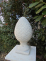 Preview: Pinienzapfen, Pfeilerspitze,  47 cm hoch, Pfeilerschmuck, Park & Gartendekoration, Steinguss
