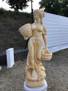 Parkfigur, Gartenfigur, "fleißige Penelope" Höhe: 131 cm, Steinfigur, Park & Gartendekoration, Steinguss