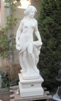 Gartenfiguren, Steinfiguren, Statuen, Skulpturen, Gartendekoration
