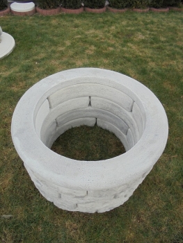 Steinbrunnen, Gartenbrunnen, Brunnen