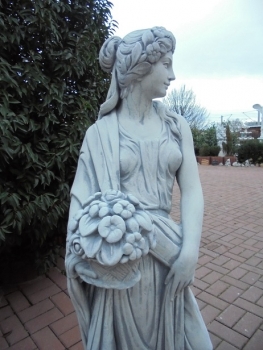 Gartenfiguren, Steinfiguren, Statuen, Skulpturen, Gartendekoration