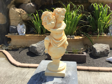 Gartenfigur Herbst aus 4 Jahreszeiten, Putte auf Kugel, Skulptur, Steinfigur, Steinguss, Statue