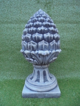 Preview: Pinienzapfen, Pfeilerschmuck, Obelisk, Pfeilerkappe, Gartendekoration