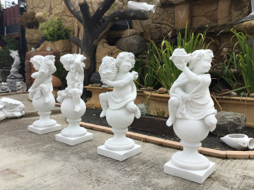 Gartenfiguren Set aus 4 Jahreszeiten, 4 Putten auf Kugel, Park & Gartendekoration, Steinfiguren, Statuen