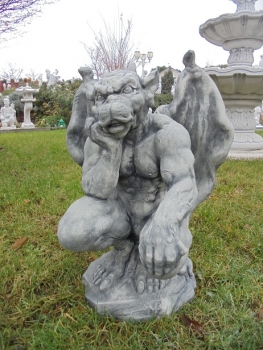 Gargoyle, Statuen, Steinfiguren, Skulpturen, Gartenfiguren