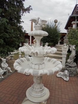 Springbrunnen, Gartenbrunnen, Steinbrunnen
