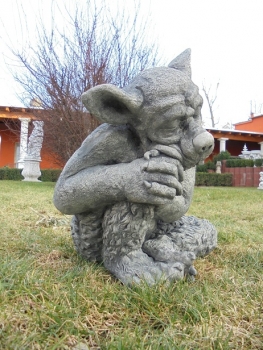 Gargoyle, Statuen, Steinfiguren, Skulpturen, Gartenfiguren