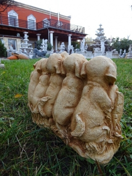 Hund, Gartenfiguren, Steinfiguren, Statuen, Skulpturen, Gartendekoration