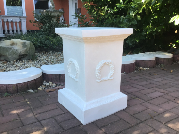 Betonpodest, Podest, Säule