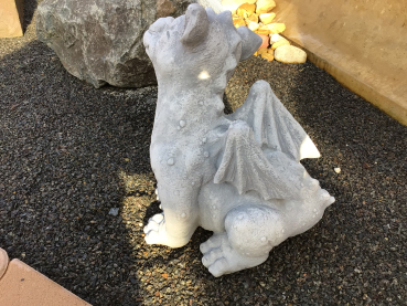 Preview: Steinfigur sitzender Drache, Steinguss, Skulpturen, Statuen, Tierfiguren, Gartenfigur