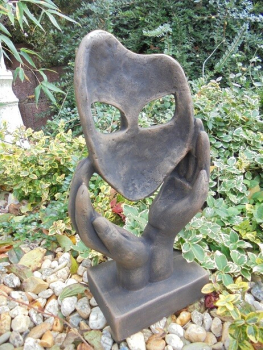 Preview: Steinfigur Hände mit Gesicht, Gartenfigur Steinguss, 37 cm, Büste