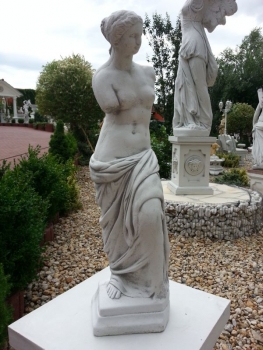 Gartenfiguren, Steinfiguren, Statuen, Skulpturen, Gartendekoration