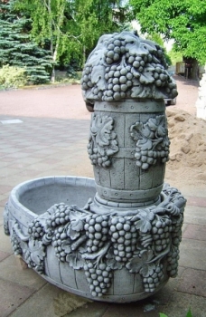 Exclusive wine fountain garden fountain
