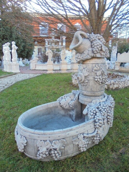Brunnen, Wandbrunnen, Steinbrunnen