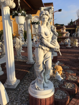 Preview: Steinfigur "Frau mit Muschel" H. 138 cm, Steinguss, Gartenfigur, Statue, Teichfigur, Frostsicher