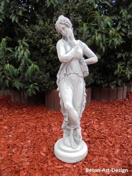 Gartenfiguren, Steinfiguren, Statuen, Skulpturen, Gartendekoration