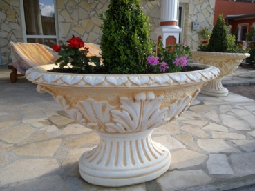 Pflanzschale, Gartenfiguren, Steinfiguren, Statuen, Skulpturen, Gartendekoration
