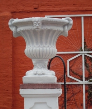 Preview: Pflanzamphore cup height 69 cm - timeless design