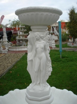 Planter with 3 virgins gray patina