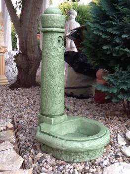 freistehender Gartenbrunnen / Wasserzapfstelle, Park & Gartendekoration, Steinguss