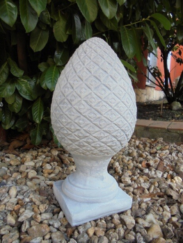 Pinienzapfen, Pfeilerspitze,  47 cm hoch, Pfeilerschmuck, Park & Gartendekoration, Steinguss