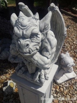 Preview: Gargoyle, Statuen, Steinfiguren, Skulpturen, Gartenfiguren