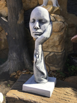 Preview: Gartenfigur, Büste, Hand mit Gesicht "Der Denker" Geschenkidee, Park & Gartendekoration, Steinfigur, Skulptur