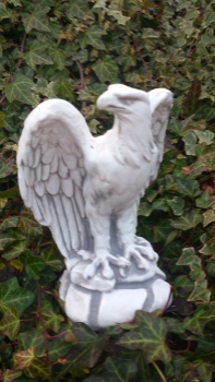 Preview: Adler, Gartenfiguren, Steinfiguren, Statuen, Skulpturen, Gartendekoration