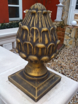 Preview: Pinienzapfen, Pfeilerschmuck, Obelisk, Pfeilerkappe, Gartendekoration