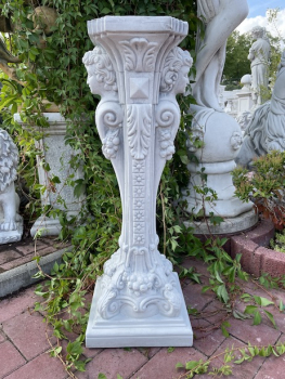 Säule im Empirestil, Steinsäule