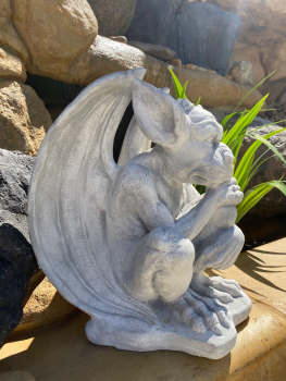 Preview: Gartenfigur, Gargoyle, Steinguss, frostsicher