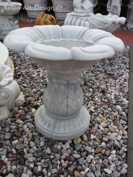 Vogeltränke, Steinfiguren, Gartenfiguren, Skulpturen, Statuen