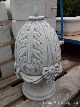 Pinienzapfen, Pfeilerschmuck, Obelisk, Pfeilerkappe, Gartendekoration