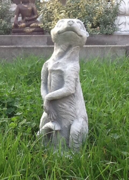 Erdmännchen, Steinfiguren, Gartenfiguren, Skulpturen, Statuen