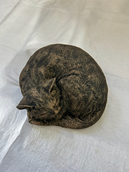Katze liegend, Gartenfigur, Tierfigur, Steinfigur, Skulptur, Park & Gartendekoration, Steinguss