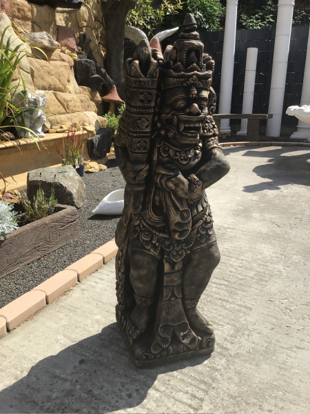 Skulptur, Bali Krieger, Gartenfigur, Steinguss, Frostsicher, Winterfest, Gartendeko
