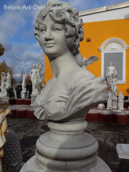 magnificent breasts "Frauenbüste" 51 cm tall