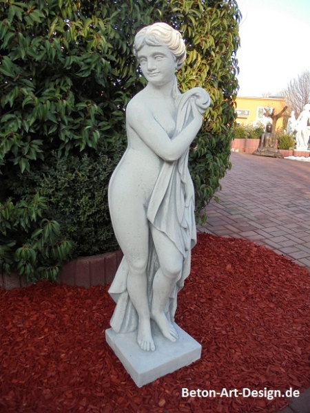 Gartenfigur, Statue, Frau mit Tuch, Steinfigur, 131 cm hoch, Park & Gartendekoration, Steinguss