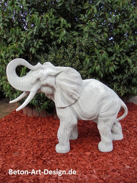 Gartenfiguren, Steinfiguren, Statuen, Skulpturen, Gartendekoration