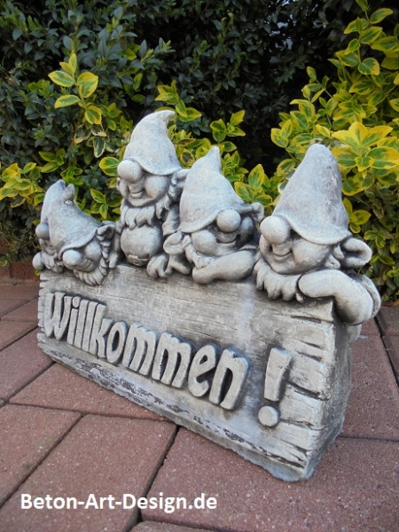 Gartenfiguren, Steinfiguren, Statuen, Skulpturen, Gartendekoration