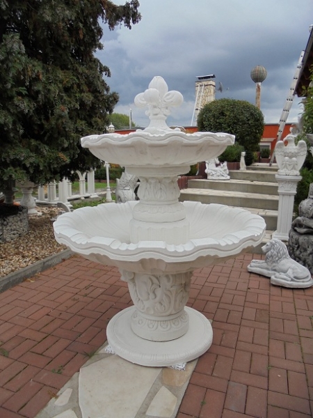 Steinbrunnen, Gartenbrunnen, Brunnen
