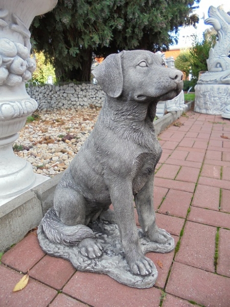 Hund, Gartenfiguren, Steinfiguren, Statuen, Skulpturen, Gartendekoration