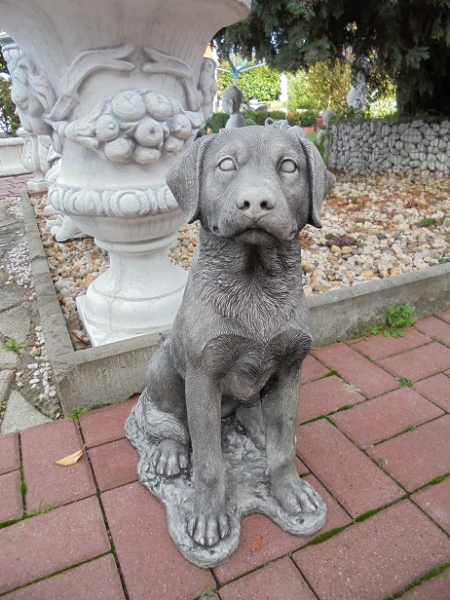 Hund, Gartenfiguren, Steinfiguren, Statuen, Skulpturen, Gartendekoration