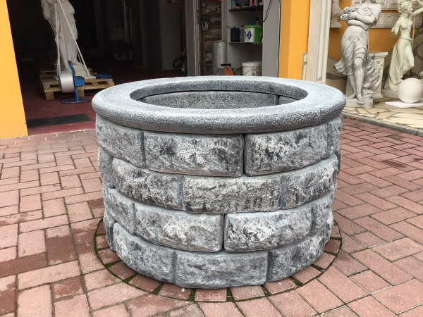 Brunnenring, Steinbrunnen, Ziehbrunnen