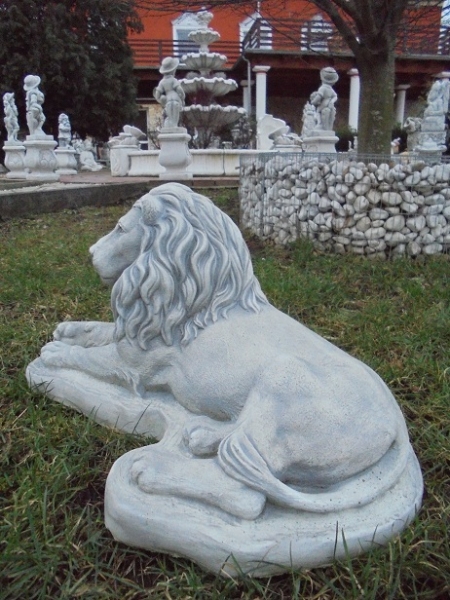 Steinfiguren, Gartenfiguren, Skulpturen, Statuen