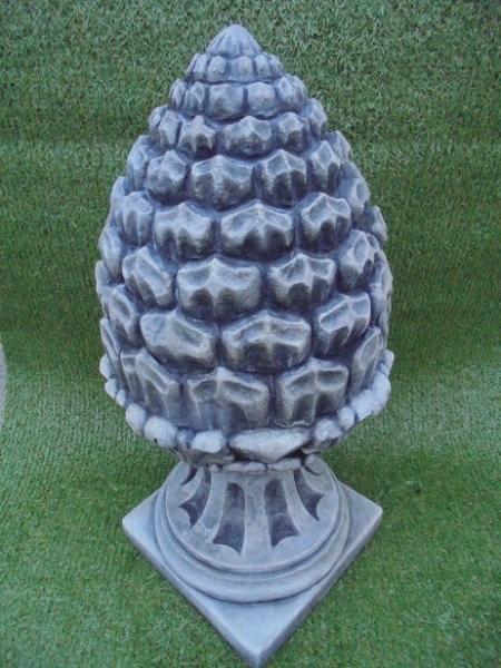 Pinienzapfen, Pfeilerschmuck, Obelisk, Pfeilerkappe, Gartendekoration