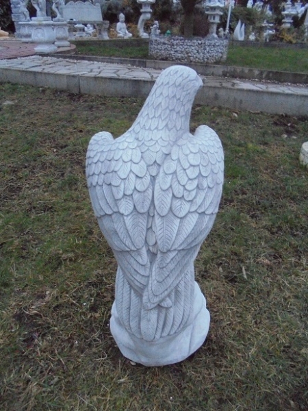 Adler, Steinfiguren, Gartenfiguren, Skulpturen, Statuen
