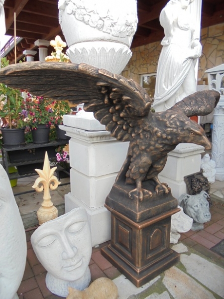 Adler Statuen, Steinfiguren, Skulpturen, Gartendekoration