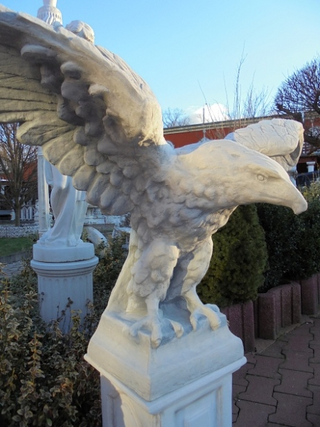 Adler Statuen, Steinfiguren, Skulpturen, Gartendekoration